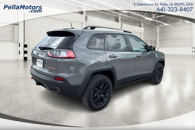 2022 Jeep Cherokee Trailhawk