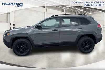 2022 Jeep Cherokee Trailhawk