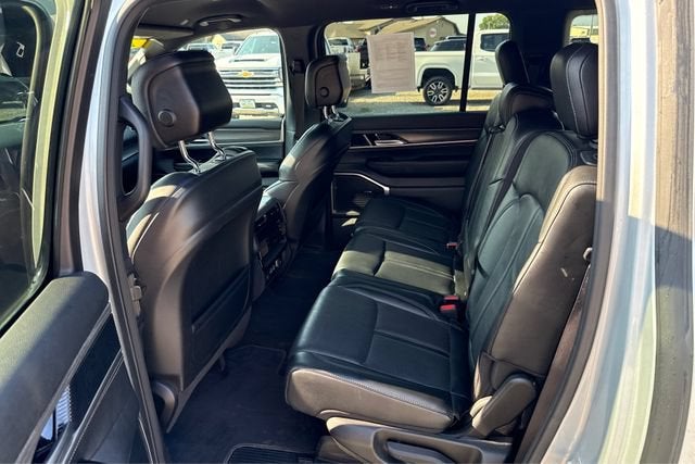 2024 Jeep Wagoneer L Series III