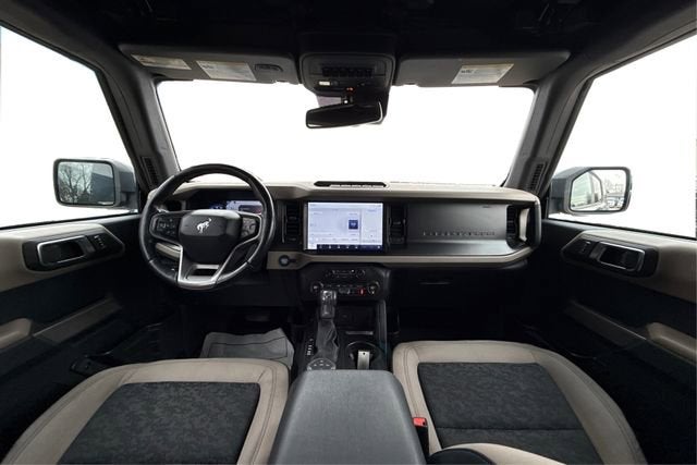 2021 Ford Bronco Base