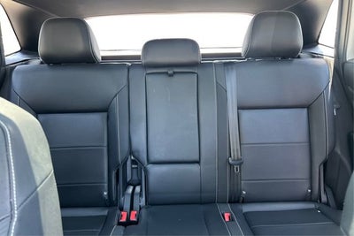 2022 Volkswagen Atlas Cross Sport 3.6L V6 SEL R-Line