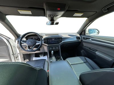 2022 Volkswagen Atlas Cross Sport 3.6L V6 SEL R-Line