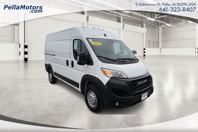 2025 RAM ProMaster Cargo Van Tradesman