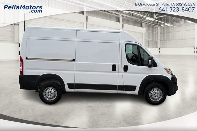 2025 RAM ProMaster Cargo Van Tradesman
