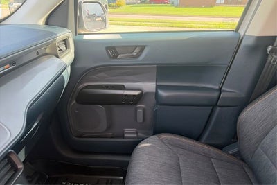 2023 Ford Maverick XLT Advanced