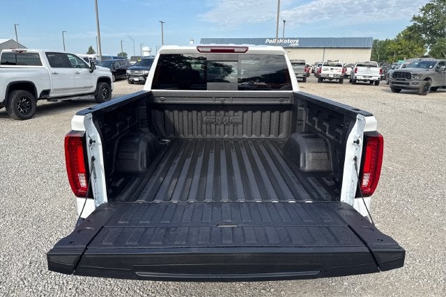 2026 GMC Sierra 1500 SLT - Photo 12