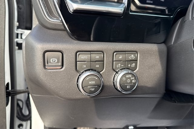 2026 GMC Sierra 1500 SLT - Photo 17