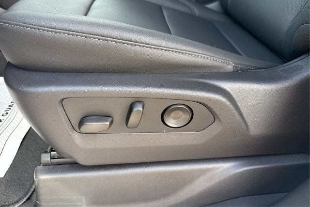 2026 GMC Sierra 1500 SLT - Photo 18