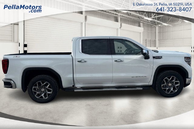 2026 GMC Sierra 1500 SLT - Photo 2