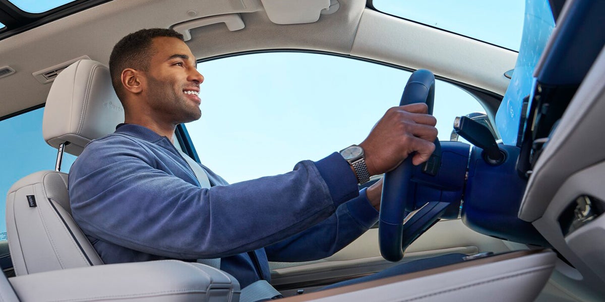 Pella Motors GMC in Pella IA